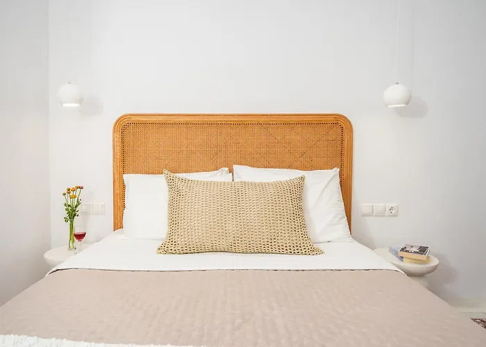 Ep'avlis Boutique * Naxos City