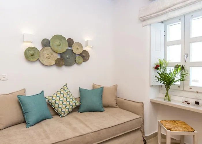 Ep'avlis Boutique * Naxos City