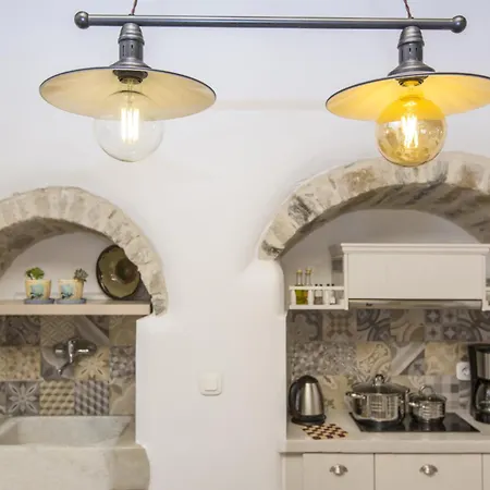 Lägenhet Ep'avlis Boutique Naxos City