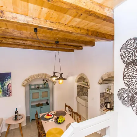 Ep'avlis Boutique Lägenhet