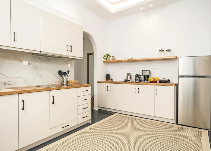 Apartman Ep'avlis Boutique Naxos City